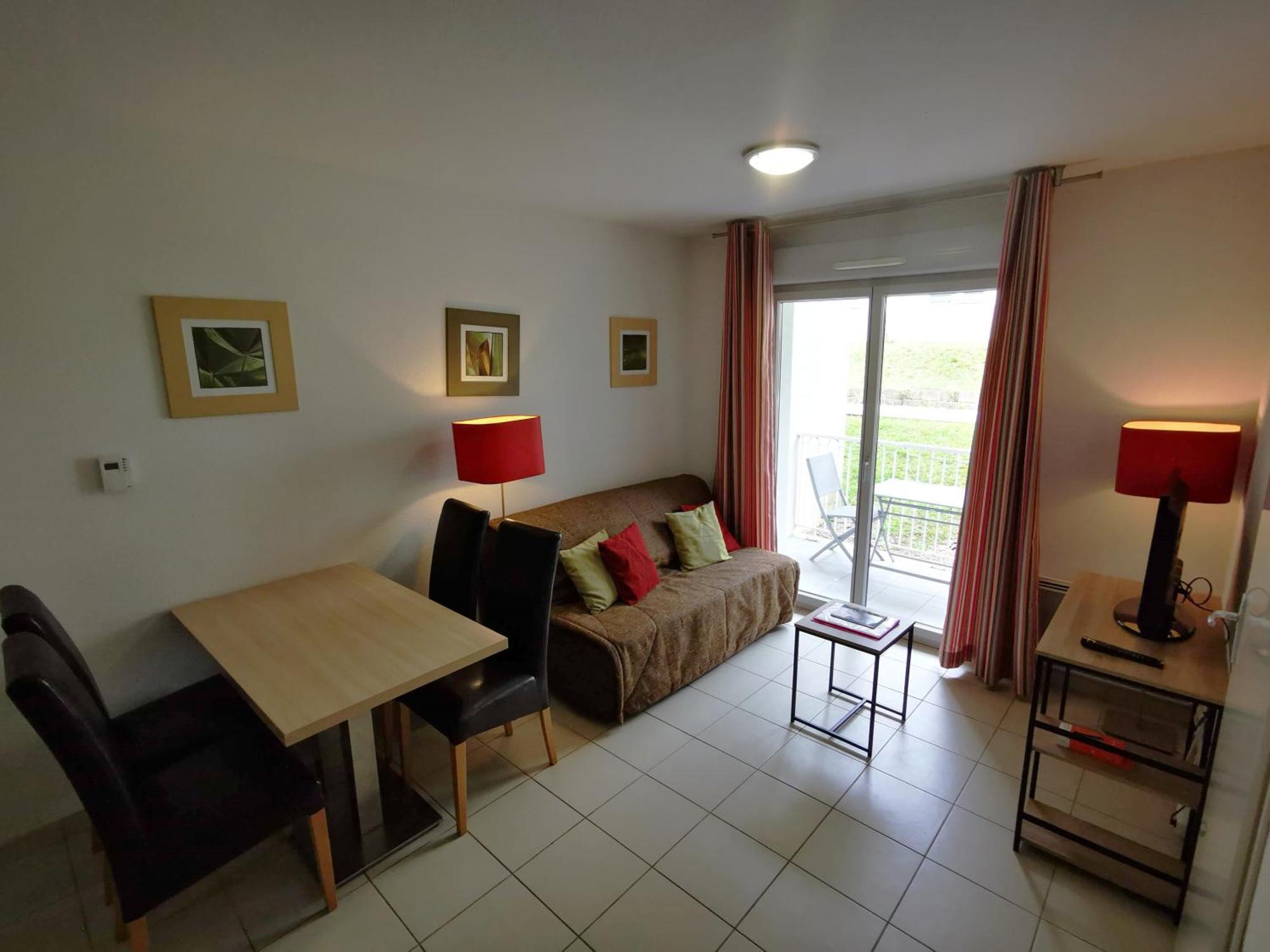 Apartamento De La Source By Euclenima Salies-de-Béarn