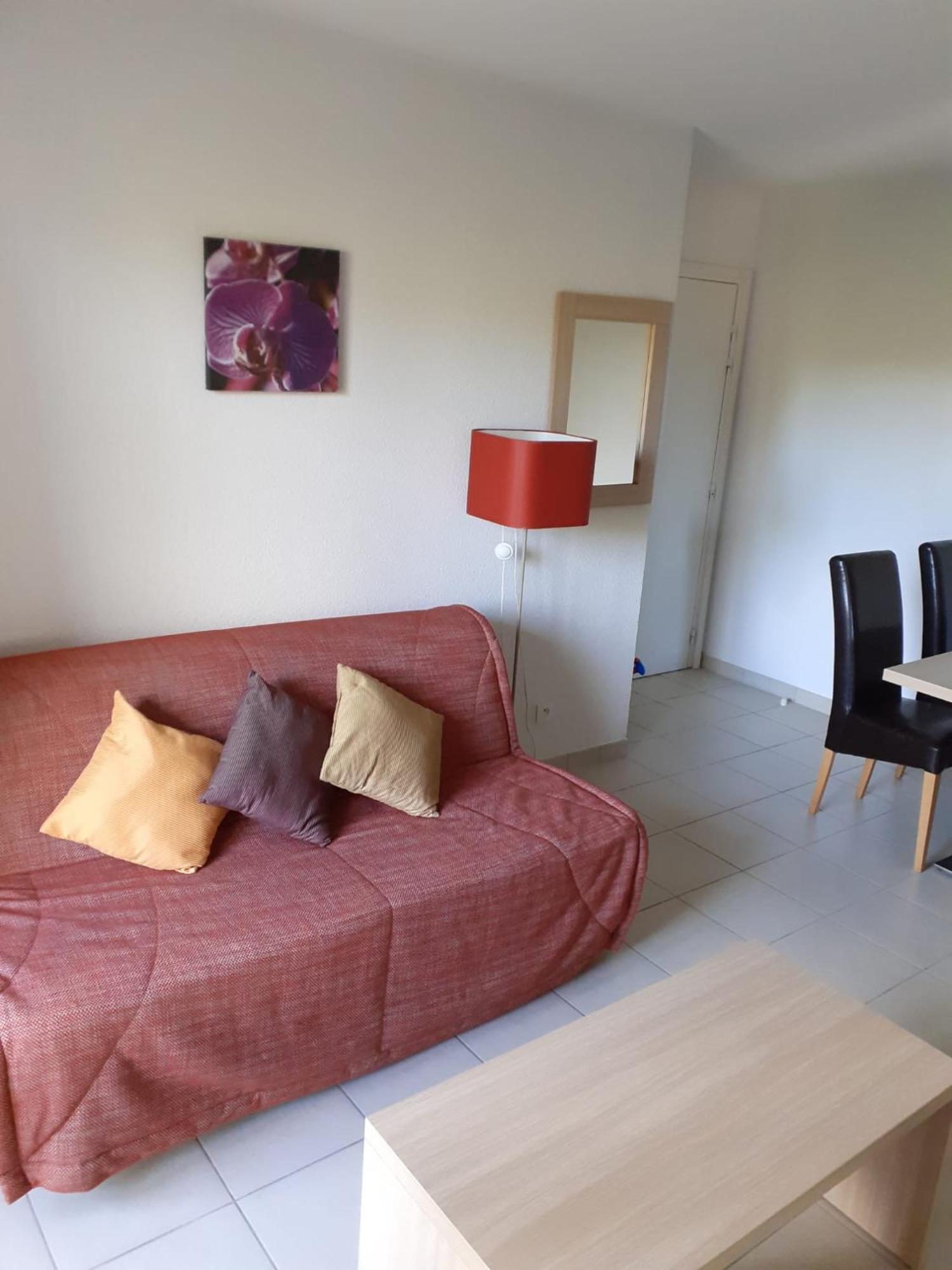 De La Source By Euclenima Apartamento Salies-de-Béarn