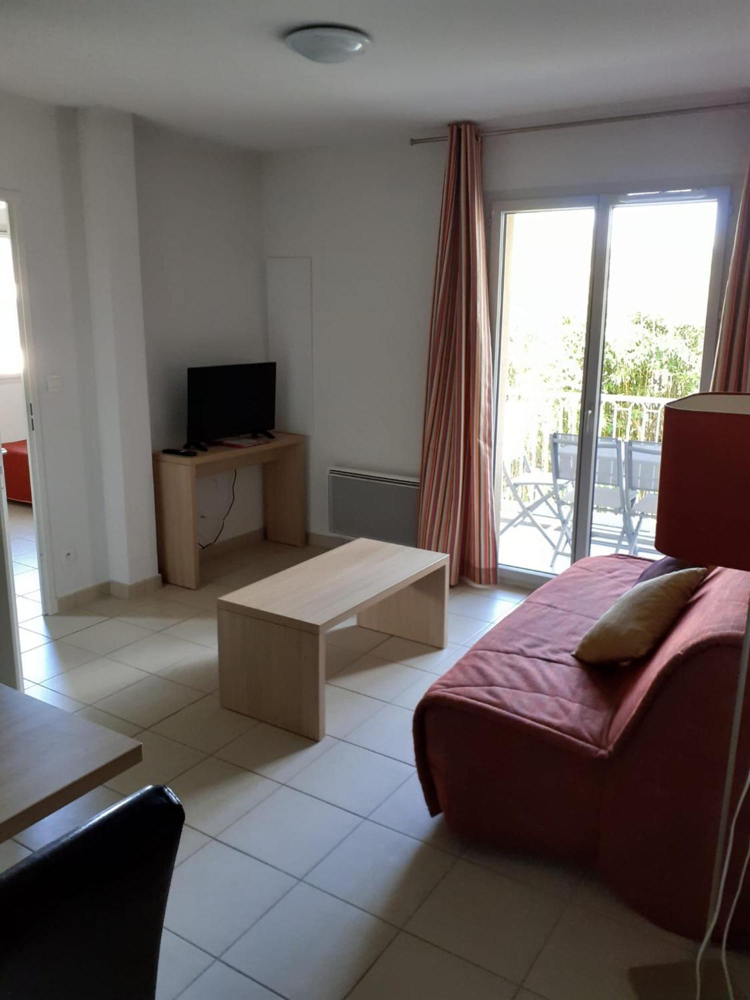 Appartement Résidence De La Source By Euclenima